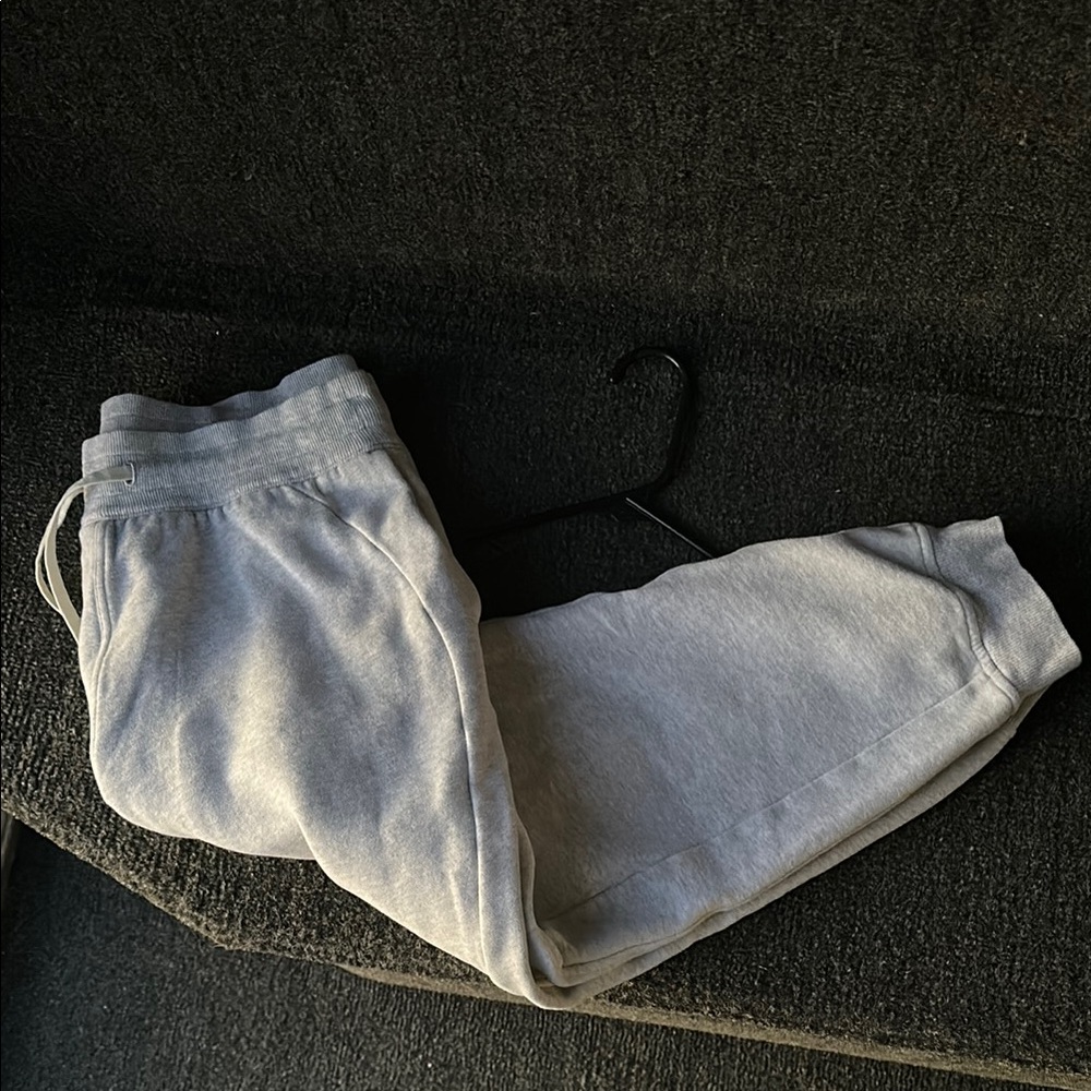 Lulu Lemon Scuba Heathered Gray Sweatpants